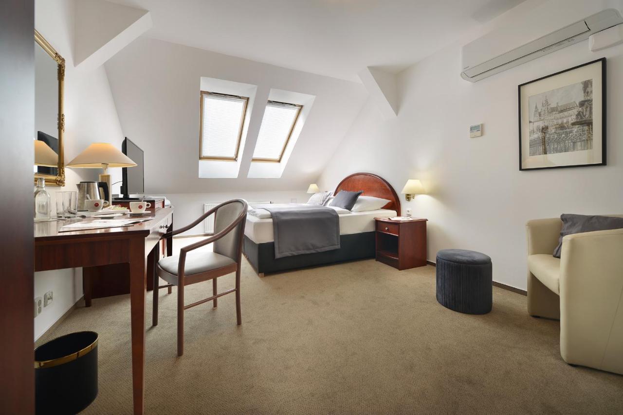 Hotel Season Praha